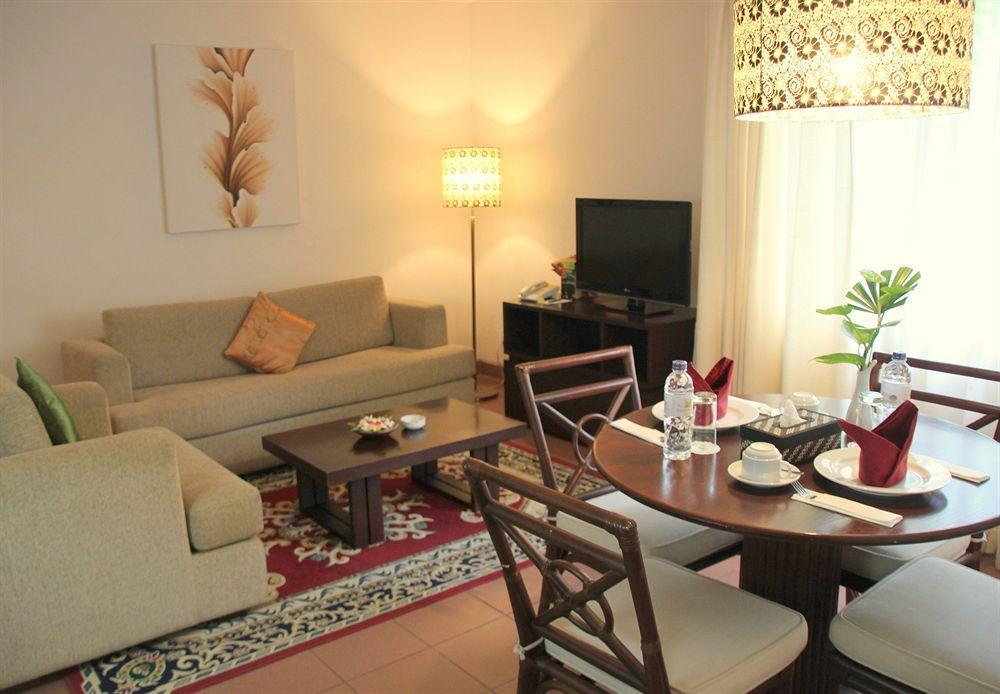 Plagoo Holiday Hotel Nusa Dua  Exterior foto