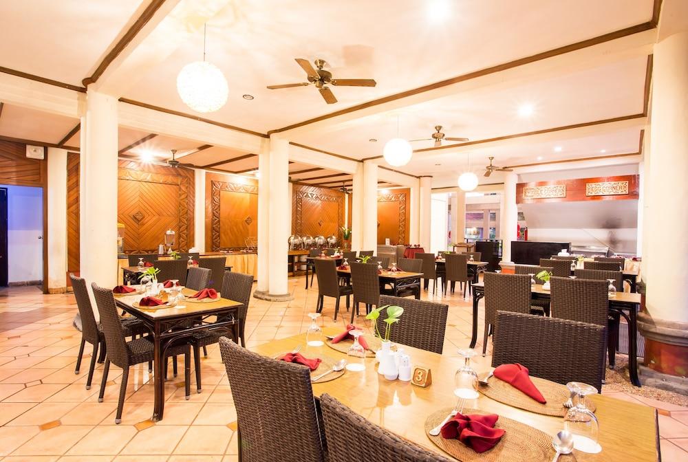 Plagoo Holiday Hotel Nusa Dua  Exterior foto